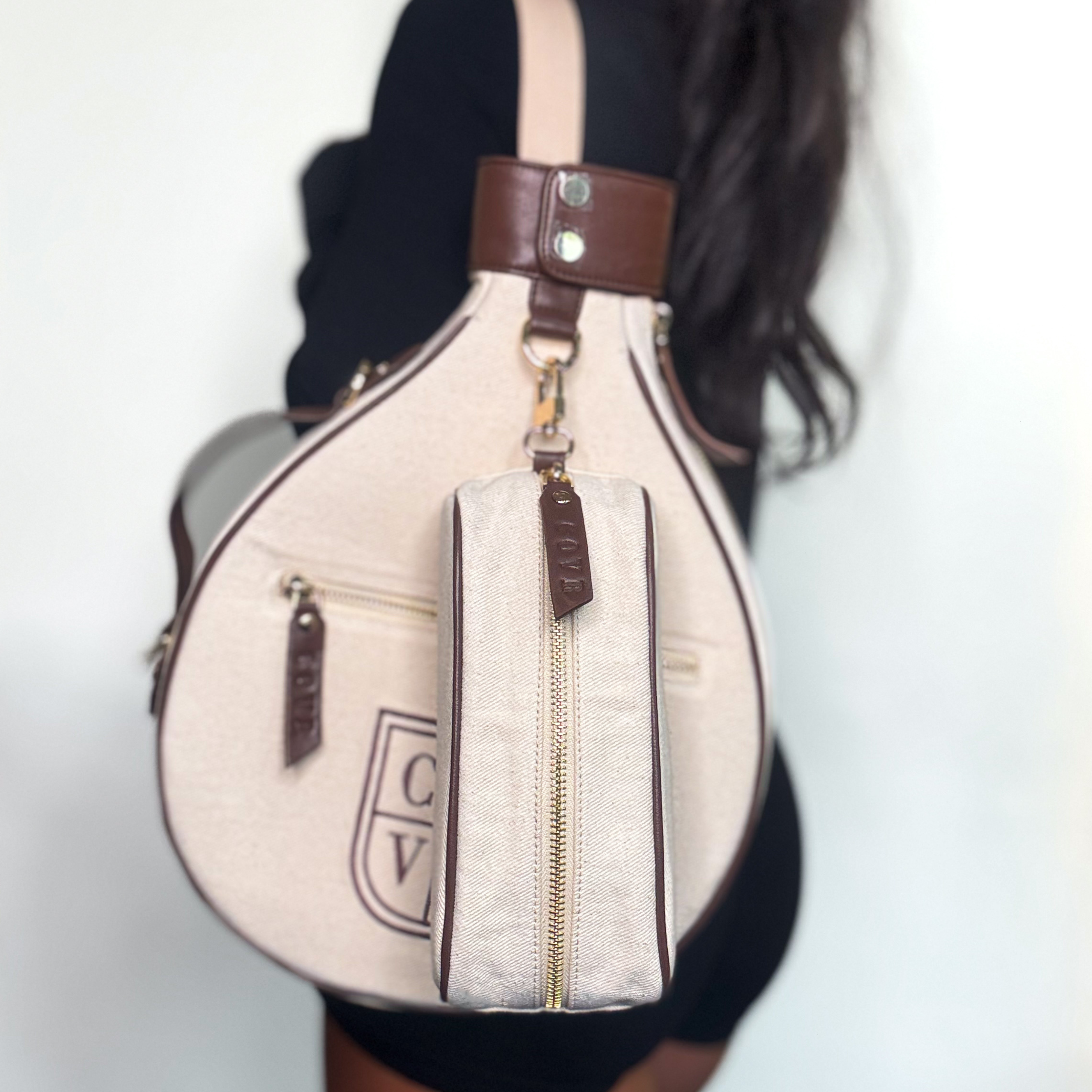 COVR Clip-On Cream Padel Ball Pouch (Holds 3 Balls)